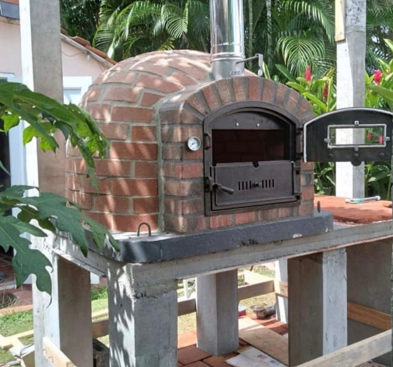 LISBOA RUSTIC PREMIUM PIZZA OVEN **JUST LANDED**