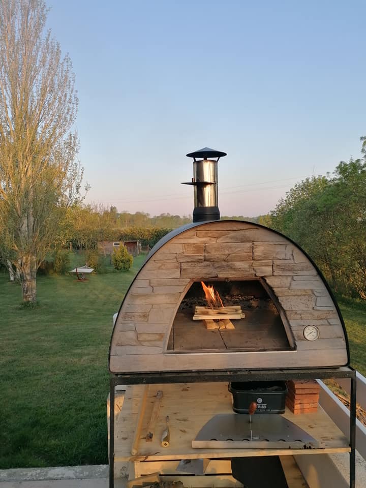 Maximus PRIME PORTABLE PIZZA OVEN BLACK